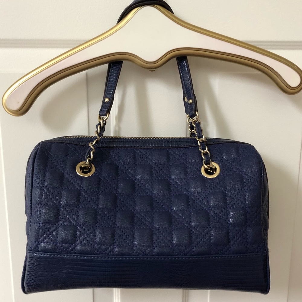 💕Host Pick - Anne Klein Top Zipper Satchel w/GoldTone Accents & Double Handles - Picture 3 of 9